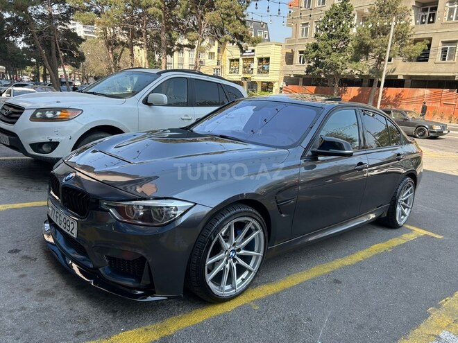 BMW 330 2016, 300,000 km - 2.0 l - Bakı