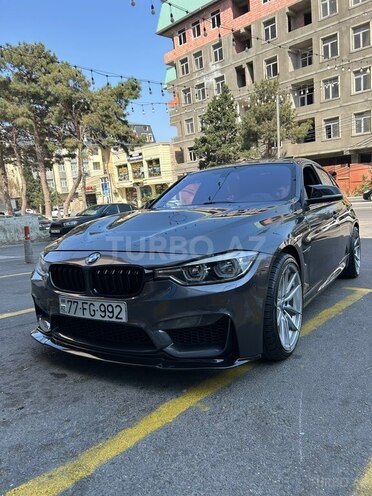 BMW 330 2016, 300,000 km - 2.0 l - Bakı
