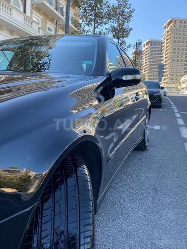 Mercedes E 270 2002, 326,000 km - 2.7 l - Bakı