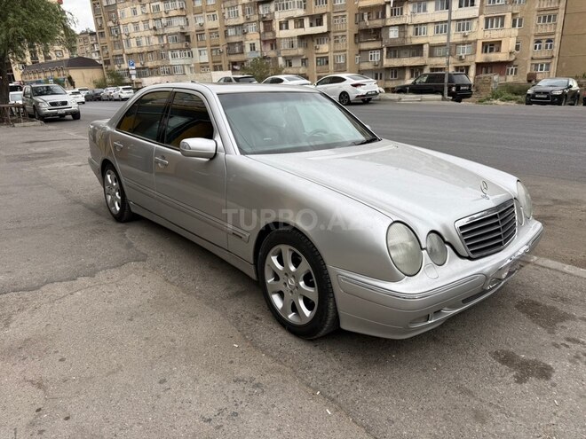 Mercedes E 240 1999, 346,142 km - 2.4 l - Bakı