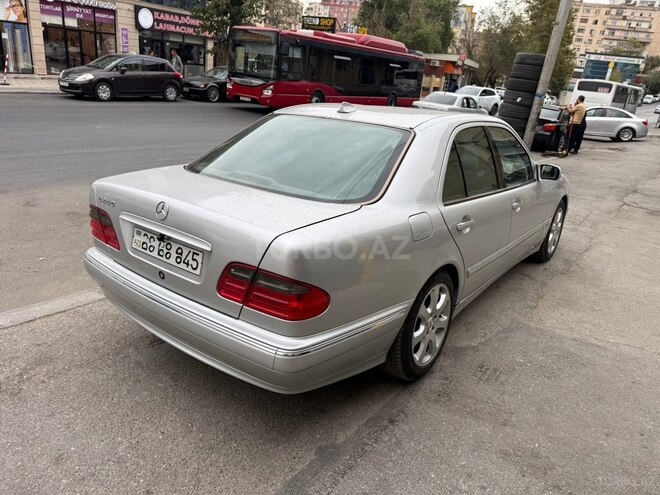 Mercedes E 240 1999, 346,142 km - 2.4 l - Bakı
