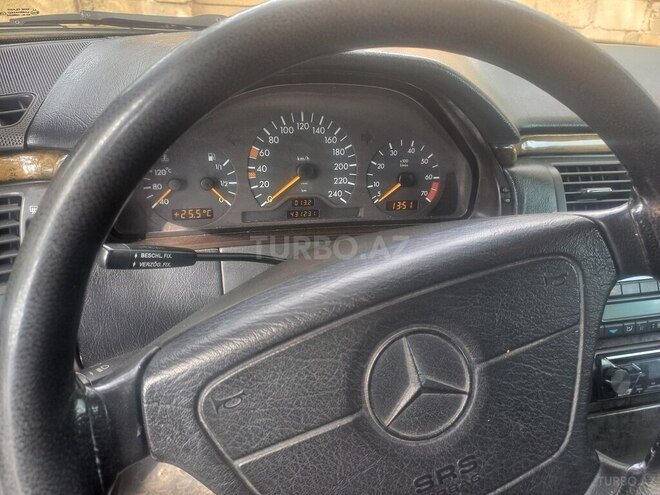Mercedes E 230 1996, 400,000 km - 2.3 l - Bakı