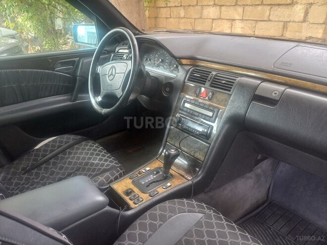 Mercedes E 230 1996, 400,000 km - 2.3 l - Bakı