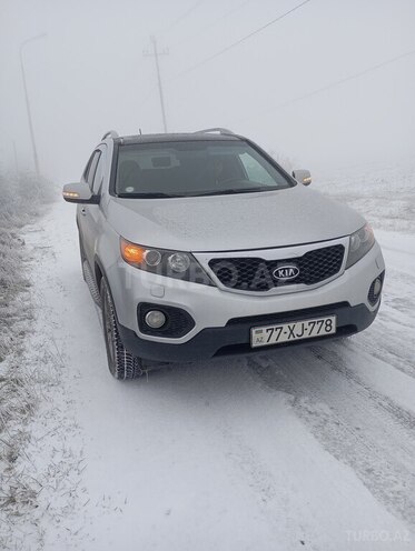 Kia Sorento 2010, 285,000 km - 2.0 л - Bakı