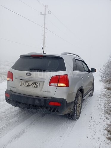 Kia Sorento 2010, 285,000 km - 2.0 л - Bakı