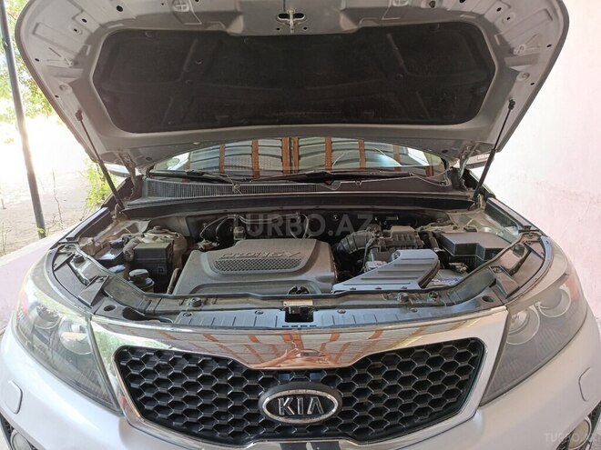 Kia Sorento 2010, 285,000 km - 2.0 л - Bakı
