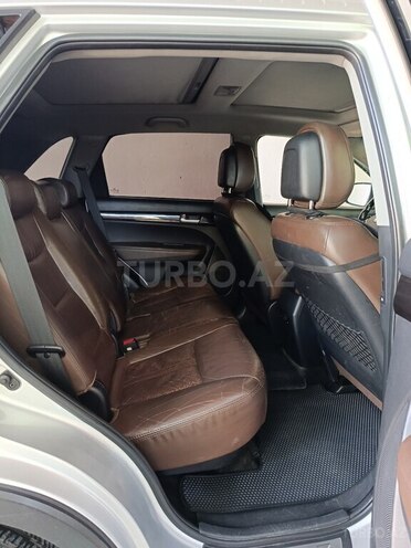 Kia Sorento 2010, 285,000 km - 2.0 л - Bakı