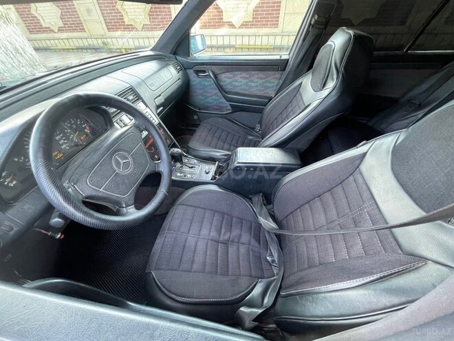 Mercedes C 200 1995, 325,648 km - 2.0 л - Goranboy