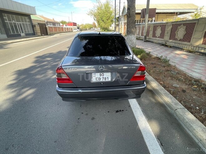 Mercedes C 200 1995, 325,648 km - 2.0 л - Goranboy