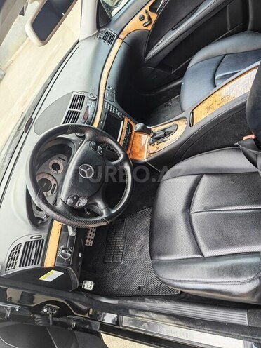 Mercedes E 350 4MATIC 2008, 276,000 km - 3.5 l - Bakı