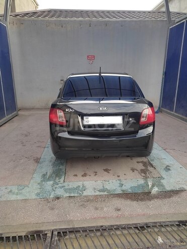 Kia Rio 2010, 235,000 km - 1.4 л - Gəncə