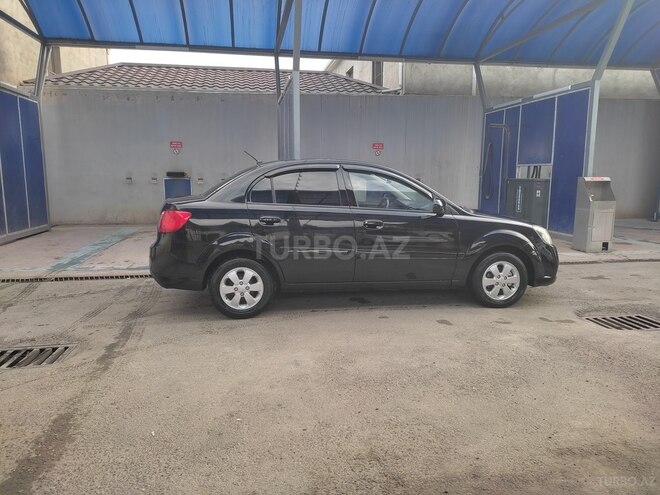 Kia Rio 2010, 235,000 km - 1.4 л - Gəncə