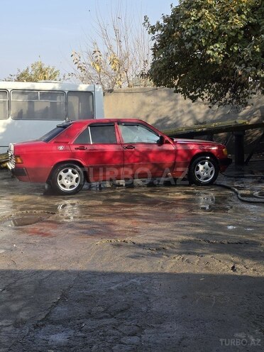 Mercedes 190 1992, 350,000 km - 2.0 l - Gəncə