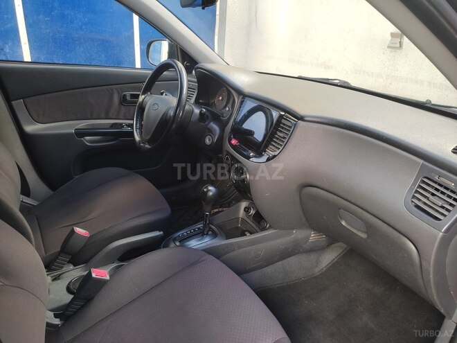 Kia Rio 2010, 235,000 km - 1.4 л - Gəncə