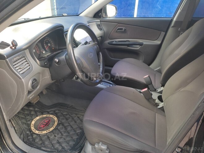 Kia Rio 2010, 235,000 km - 1.4 л - Gəncə