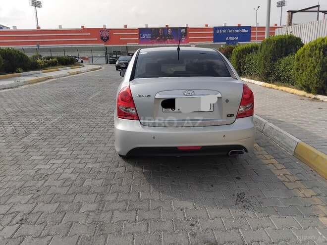 Hyundai Accent 2009, 130,799 km - 1.4 л - Bakı