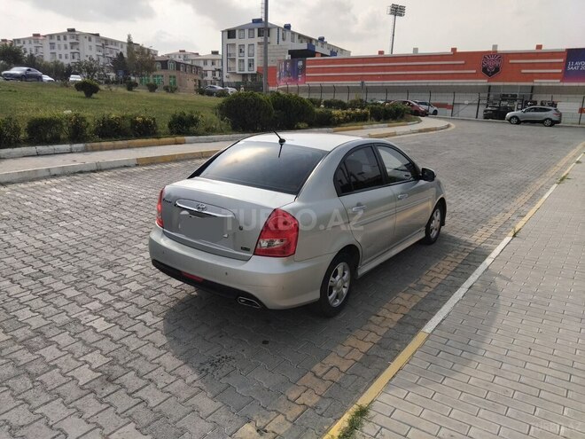 Hyundai Accent 2009, 130,799 km - 1.4 л - Bakı