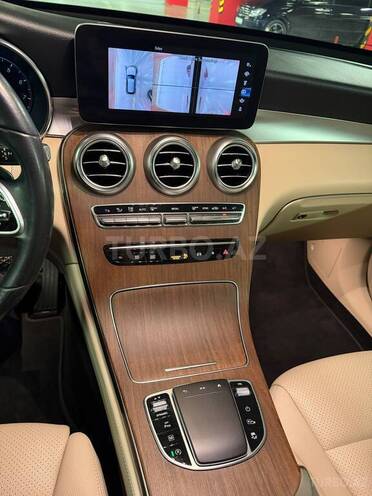 Mercedes GLC 300 2020, 68,897 km - 2.0 л - Gəncə