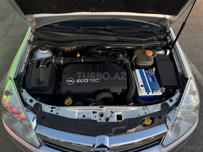 Opel Astra 2010, 420,000 km - 1.3 l - Bakı
