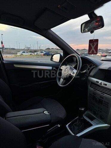 Opel Astra 2010, 420,000 km - 1.3 l - Bakı
