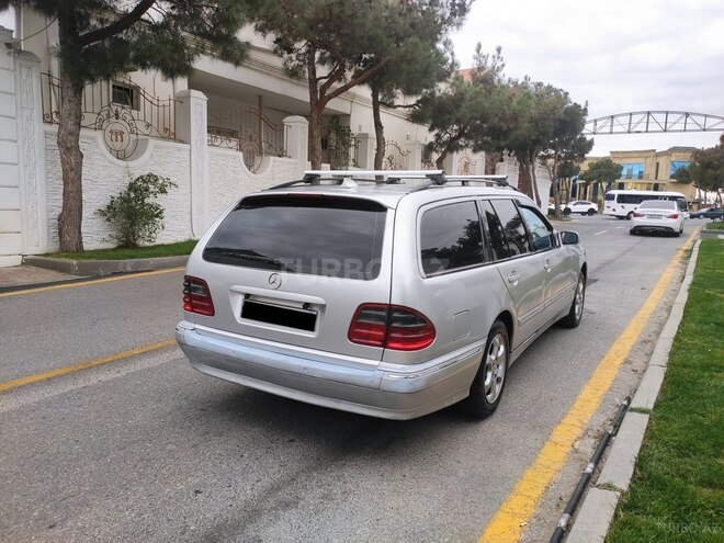 Mercedes E 220 1999, 341,778 km - 2.2 l - Bakı