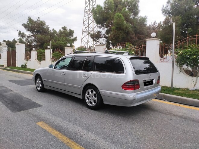Mercedes E 220 1999, 341,778 km - 2.2 l - Bakı