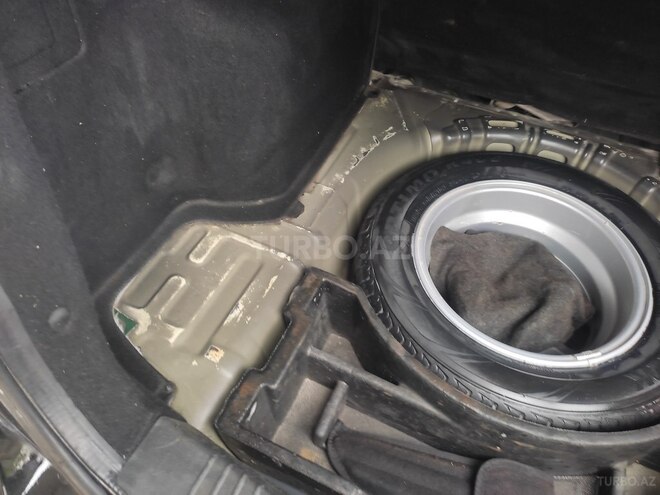 Kia Rio 2010, 235,000 km - 1.4 л - Gəncə