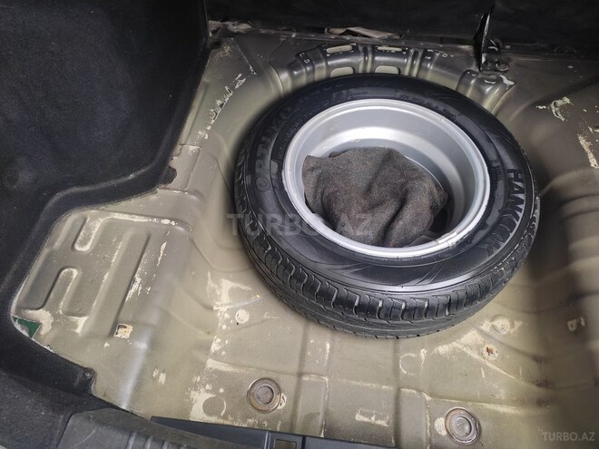 Kia Rio 2010, 235,000 km - 1.4 л - Gəncə