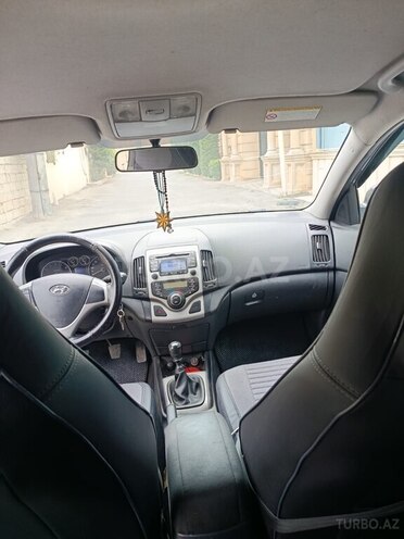 Hyundai i30 2010, 253,800 km - 1.4 l - Bakı
