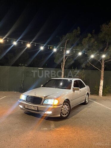 Mercedes C 240 1999, 232,157 km - 2.4 л - Bakı
