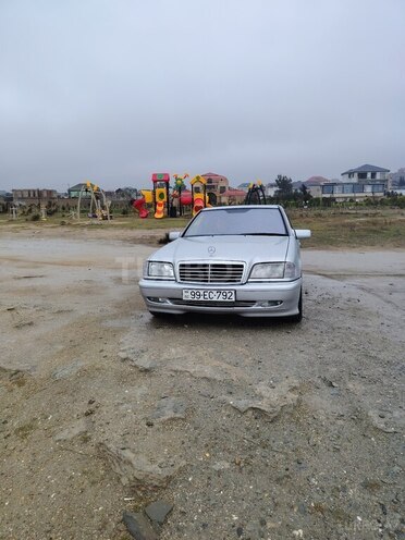 Mercedes C 240 1999, 232,157 km - 2.4 л - Bakı