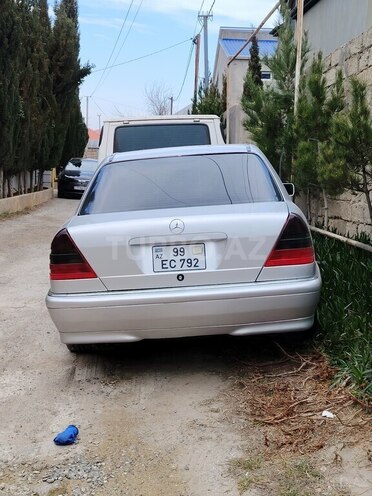 Mercedes C 240 1999, 232,157 km - 2.4 л - Bakı