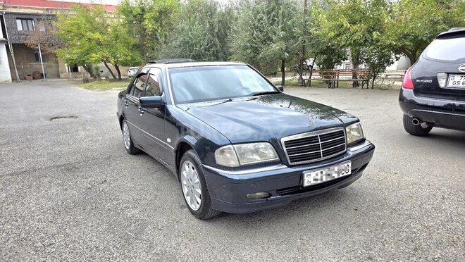 Mercedes C 200 1999, 286,056 km - 2.0 l - Sumqayıt