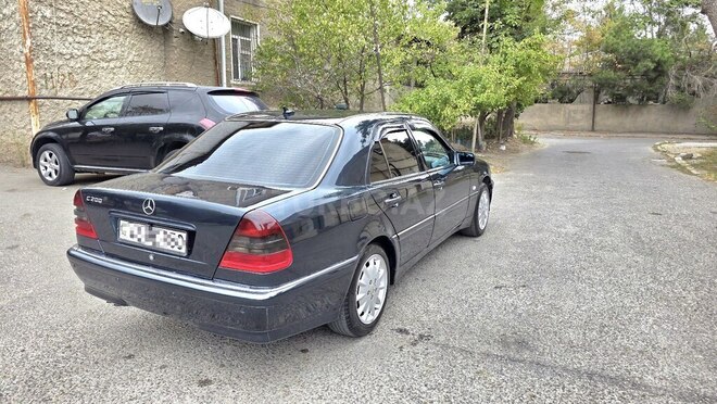 Mercedes C 200 1999, 286,056 km - 2.0 l - Sumqayıt