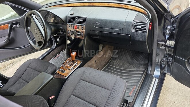Mercedes C 200 1999, 286,056 km - 2.0 l - Sumqayıt