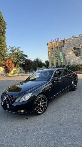 Mercedes E 250 4MATIC 2011, 374,000 km - 2.1 l - Bakı