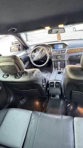 Mercedes E 250 4MATIC 2011, 374,000 km - 2.1 l - Bakı