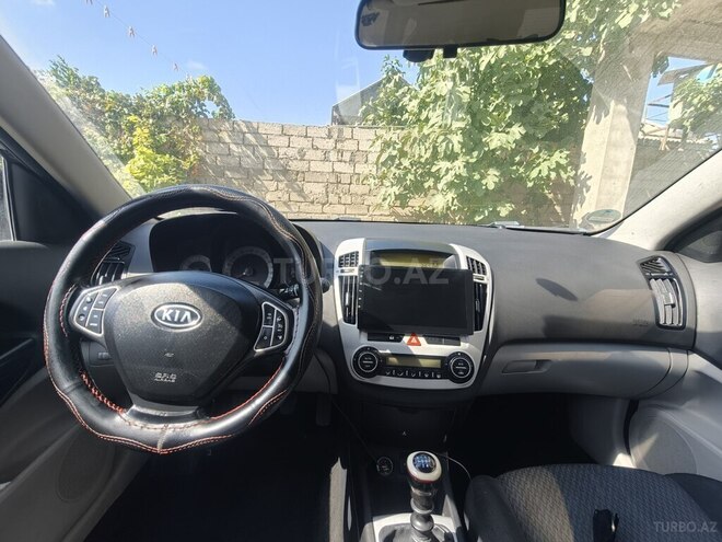 Kia  2008, 347,000 km - 1.6 l - Bakı
