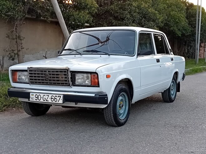 LADA (VAZ) 2107 2009, 140,000 km - 1.6 l - Bakı