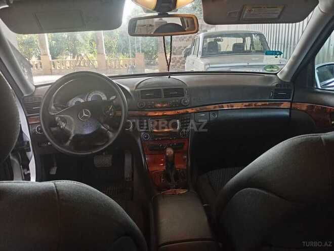 Mercedes E 240 2004, 333,000 km - 2.6 л - Cəlilabad