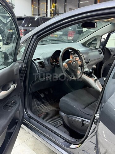 Toyota Auris 2007, 236,000 km - 1.4 l - Sumqayıt
