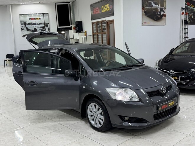 Toyota Auris 2007, 236,000 km - 1.4 l - Sumqayıt