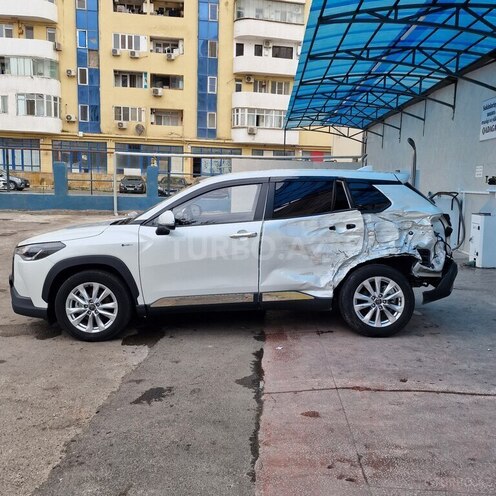 Toyota Corolla Cross 2025, 43,001 km - 2.0 l - Bakı