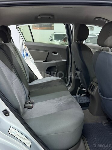 Kia Sportage 2013, 184,000 km - 2.4 l - Sumqayıt