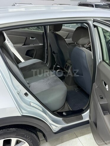 Kia Sportage 2013, 184,000 km - 2.4 l - Sumqayıt