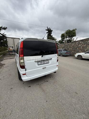 Mercedes  2008, 350,000 km - 2.1 l - Quba