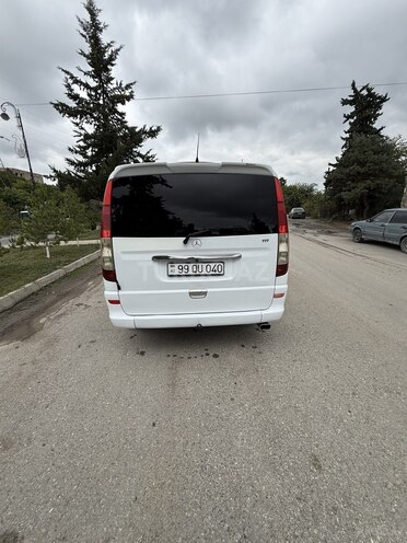 Mercedes  2008, 350,000 km - 2.1 l - Quba