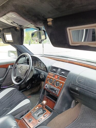 Mercedes C 200 1996, 423,000 km - 2.0 л - Sumqayıt