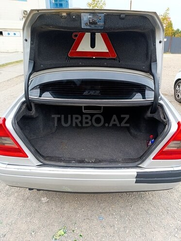 Mercedes C 200 1996, 423,000 km - 2.0 л - Sumqayıt