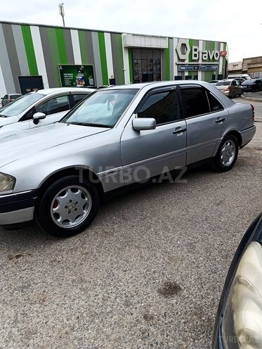 Mercedes C 200 1996, 423,000 km - 2.0 л - Sumqayıt